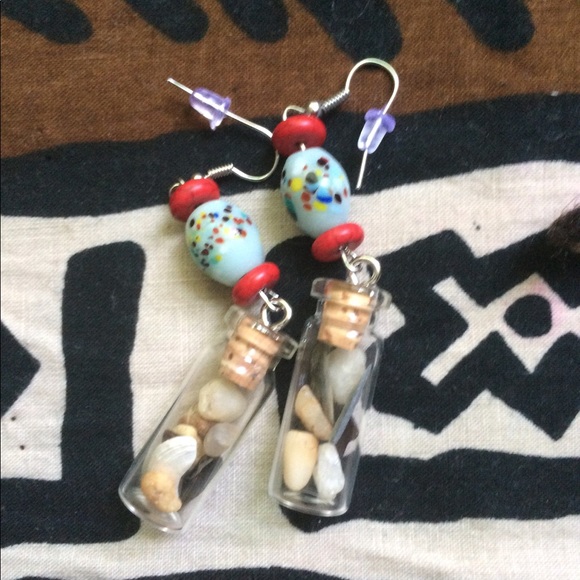 Beautiful handmade earrings - Picture 3 of 3